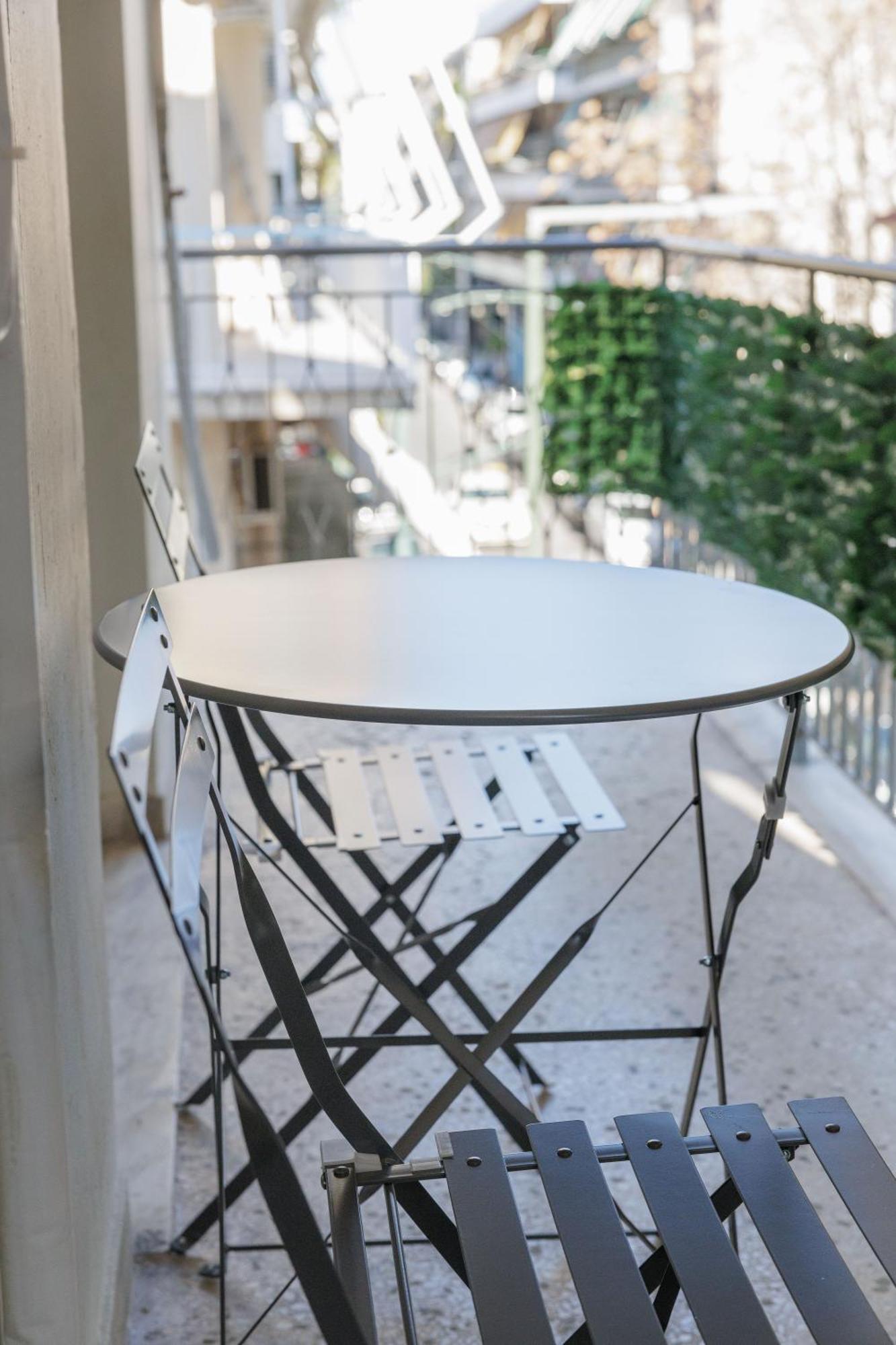 Pavlos Urban Apartment *
